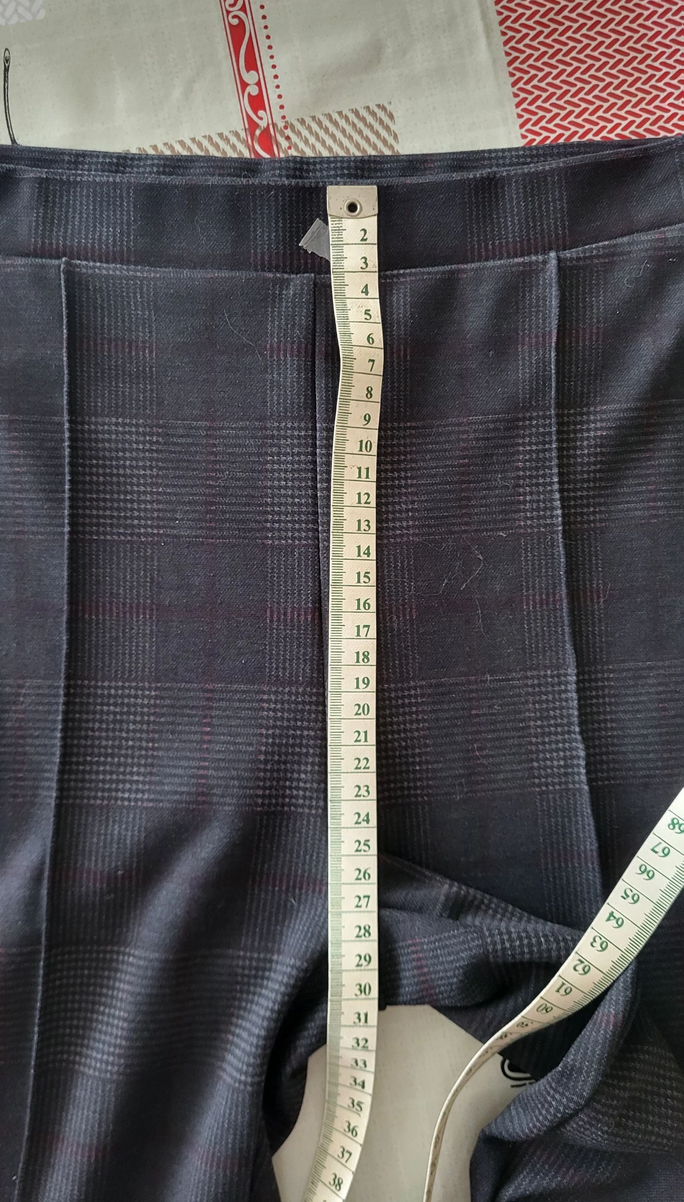 Yessica de C&A Pantalon / Legging TFr40/TL- Cinza com Quadros Escoceses -Tamanho Elástico Novo – photo 11